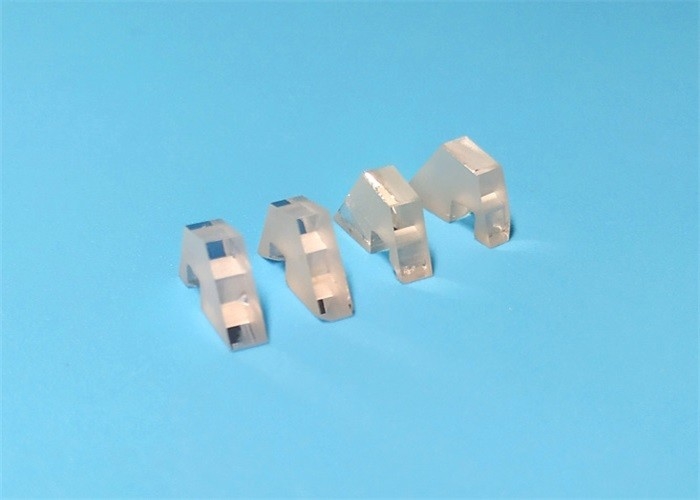 2.5mm Thickness Colorless Optical Glass Prism